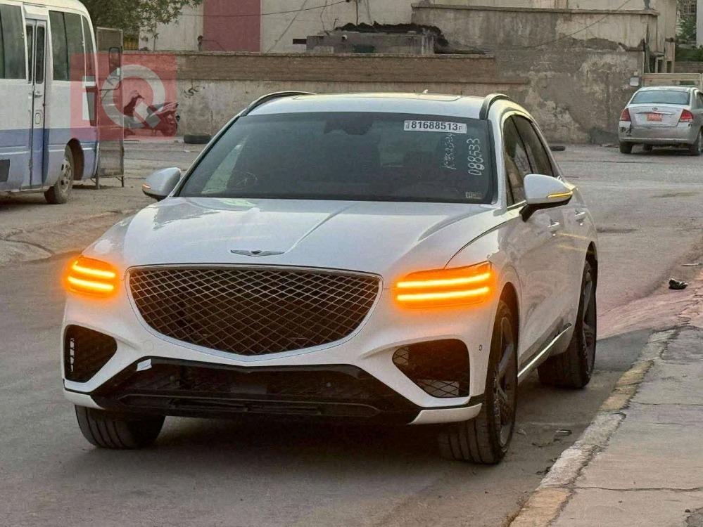 جێنسس GV70